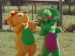 Barney: Let's Go to the Farm (2005) - Video Detective