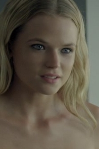 gabriella wilde wonder woman character